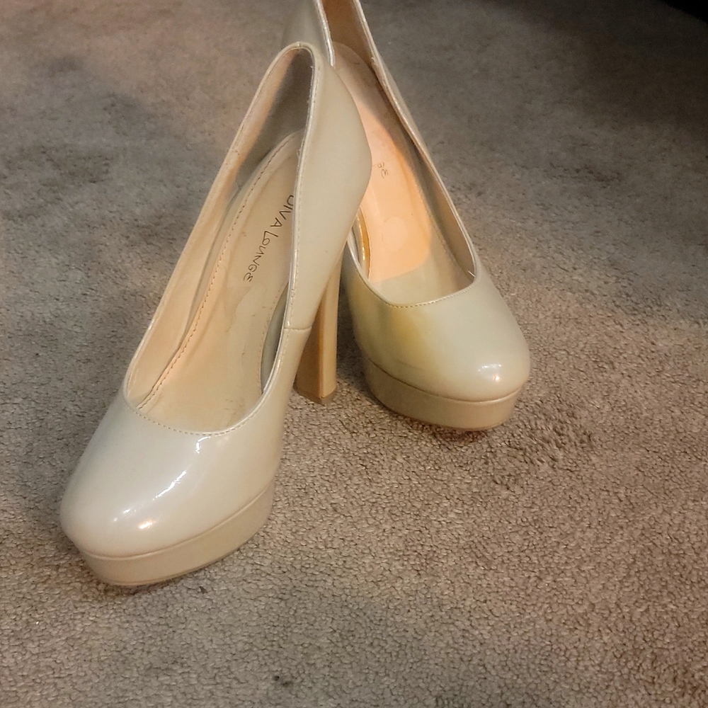 Women's heels